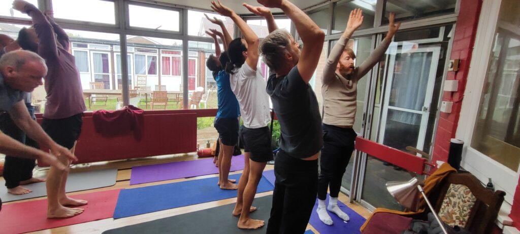 sun salutatios in the hall