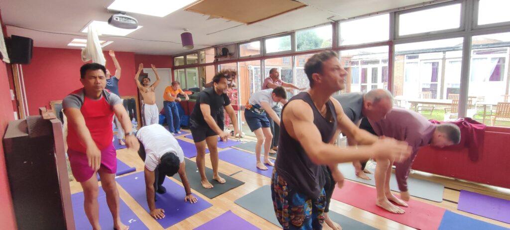 wellness retreat - yoga class